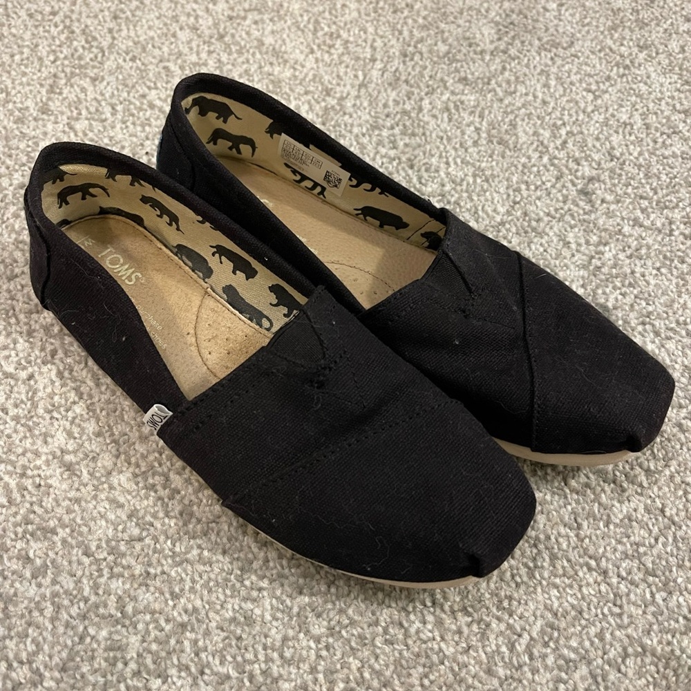 TOMS Classic Black Canvas Slip-Ons